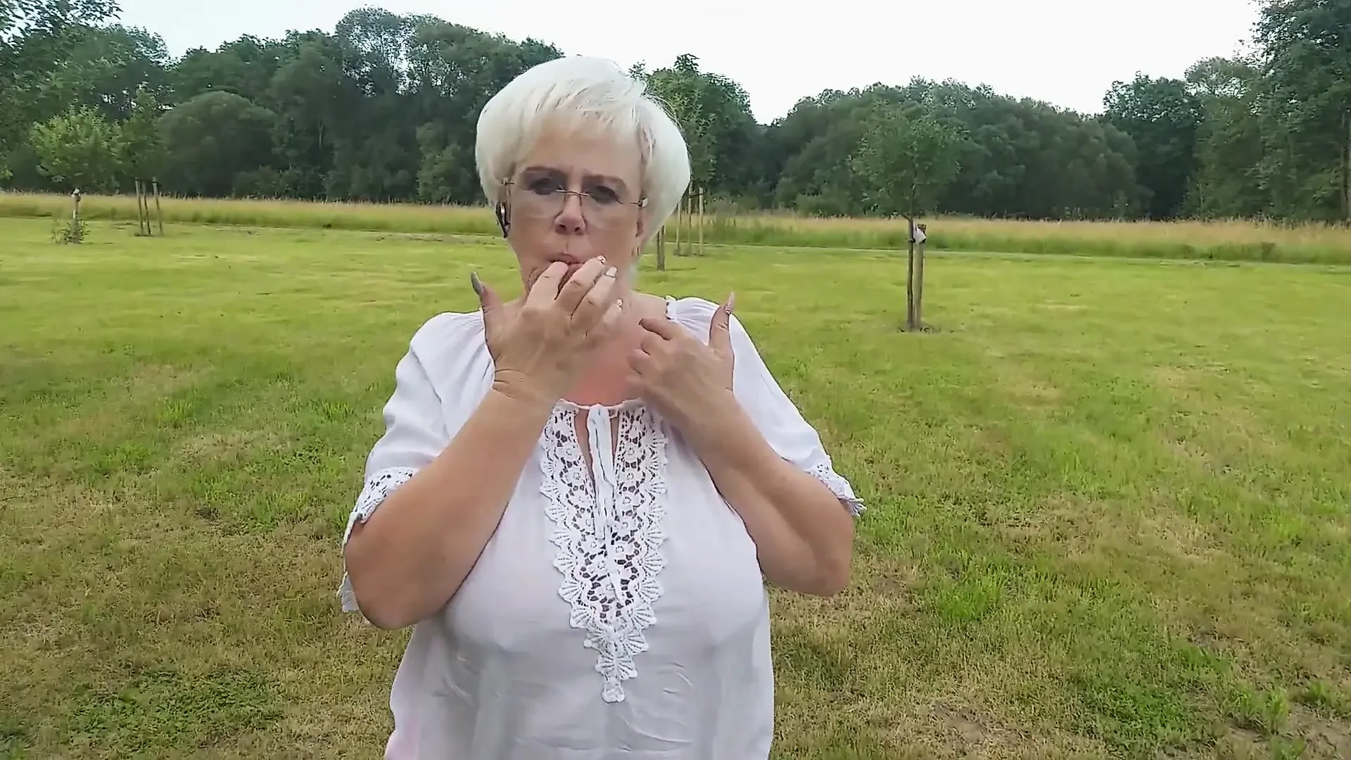Free Outdoor Pissing Porn Videos XHamster