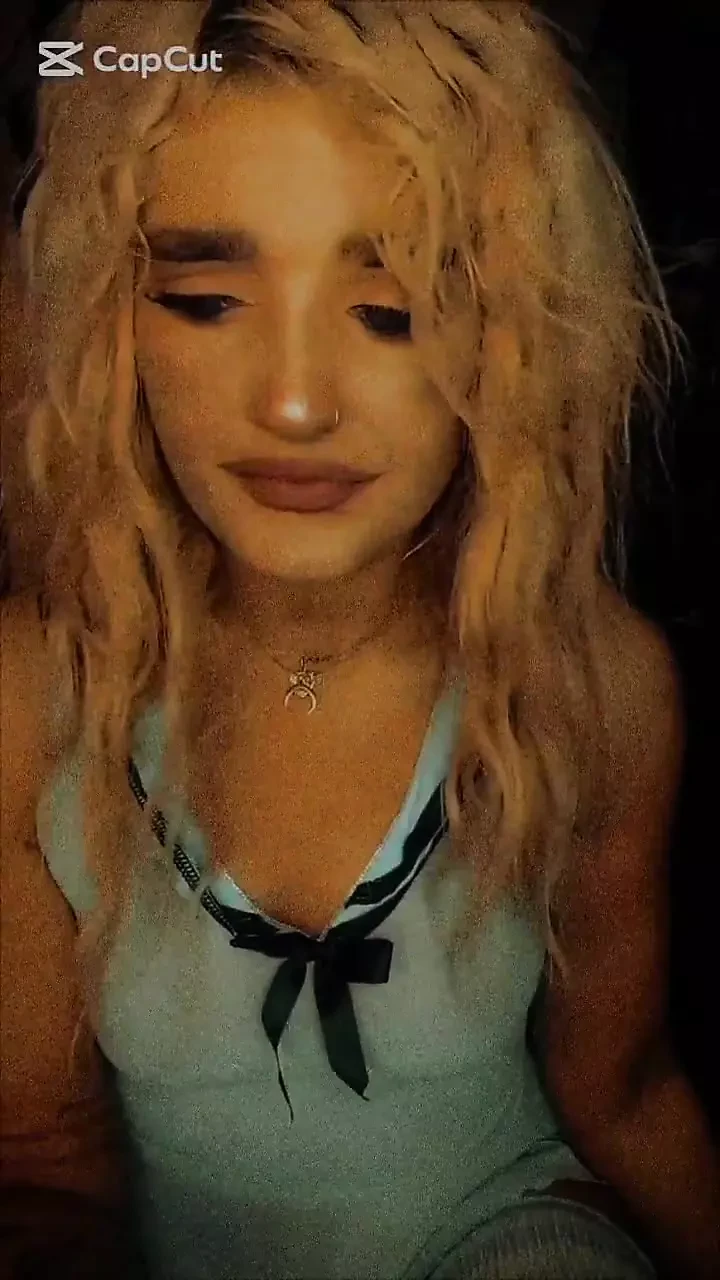 Blonde Slut Dancing Free HD Porn Video Fb XHamster