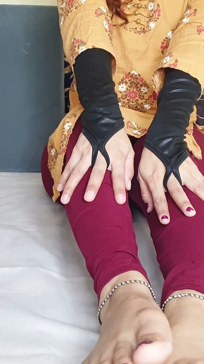 Cutie Big Butt Stepsister Master in Sucking Dick Ended with Missionary Creampie.