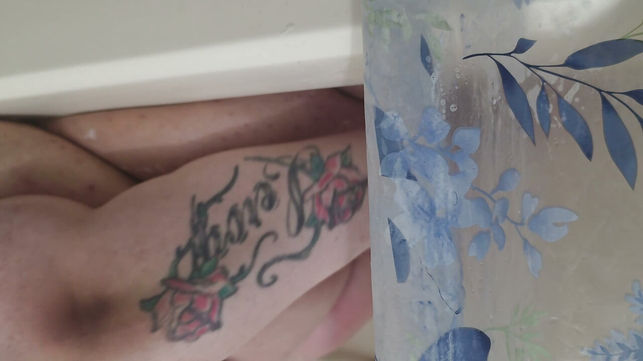 Bite savonneuse : moment baignoire