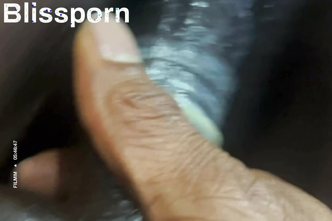 Foda doggy com dildo BBC numa BBW africana