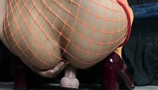 Velma kendine zevk veriyor, ta ki boşalana kadar / Astarioth