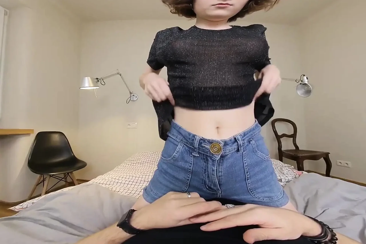 Polyna Masturbates Sitting on the Man Virtual Reality