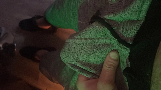 BULGE COCK STROKE AND JERK SOLO MALE
