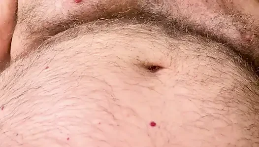Koç Karl senin için karnını ovuyor 6963