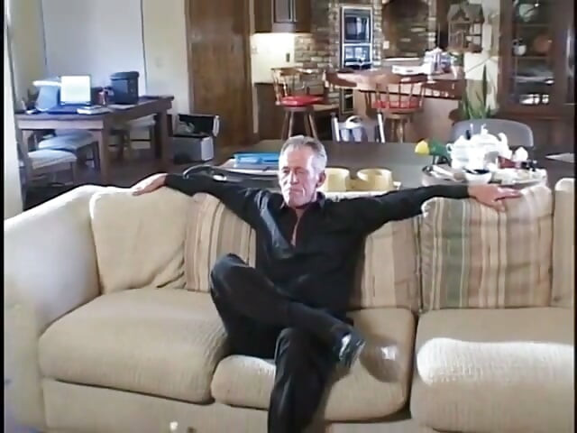 Small tits ghetto ho on sofa sucking and fucking a white dong