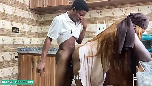 Pacarku datang untuk mengunjungiku dan berujung ngentot sama kakak tiriku yang lebih tua