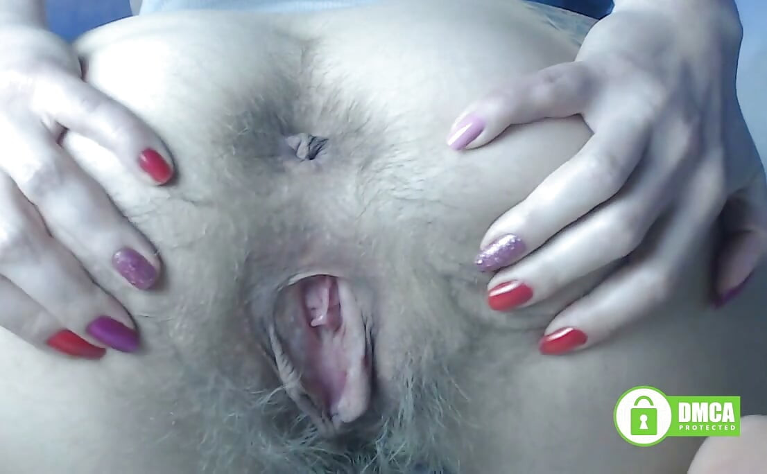 Compilation de gros culs poilus jouant