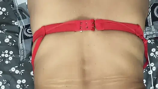 Bhabhi ki chut se pani nikal diya