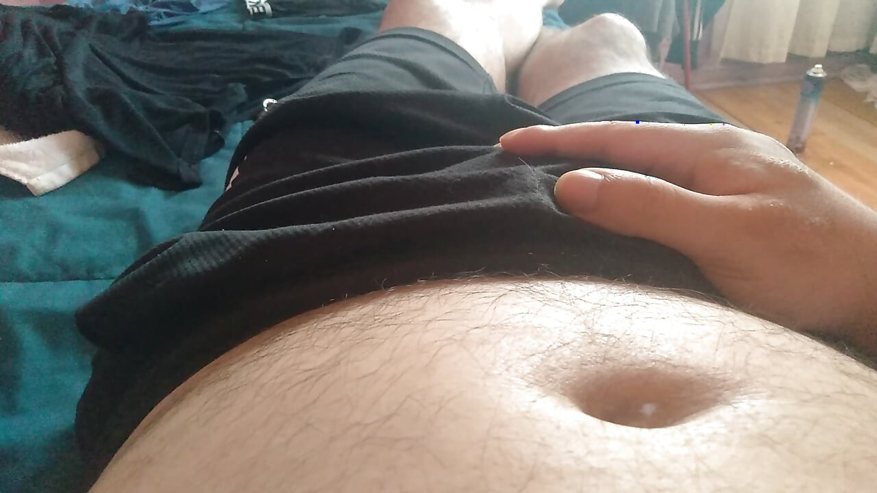 Mann genießt einen eindrucksvollen handjob von einem harten schwanz