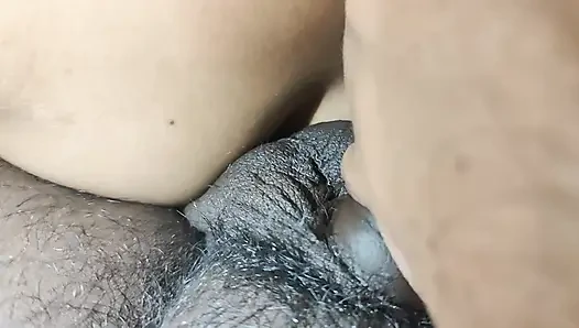 Kız Kardeş Babasıyla Oral Seks Yapıyor