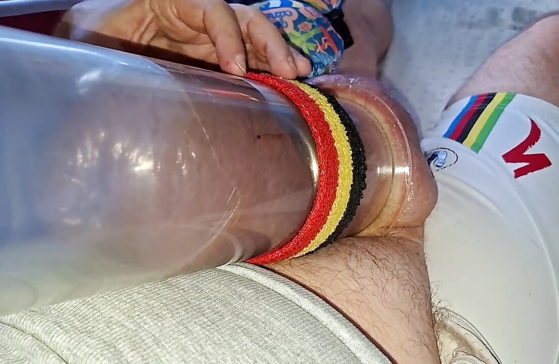 Pumping up My Monstermeat in Extreme Thick Size