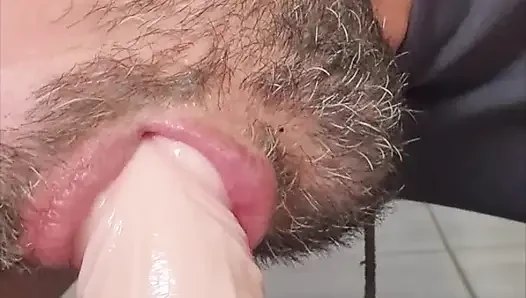 Götümde dildo ile büyük boşalma