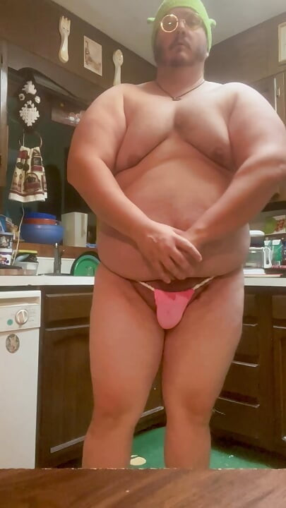Burly Chub Flexing His Fat Ogre Bod