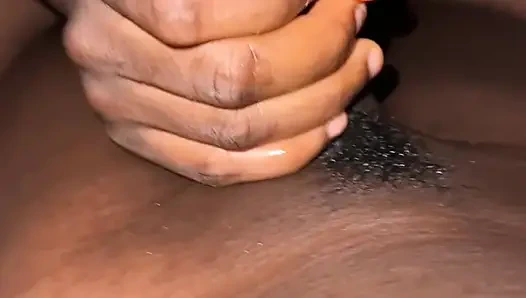 A sweet Romantic Night with the man that Disvirgin me