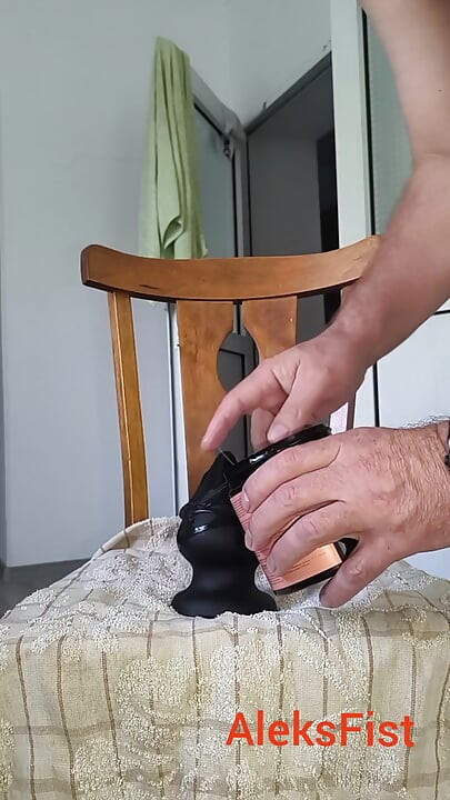 I can't get enough, my ass is craving sex!