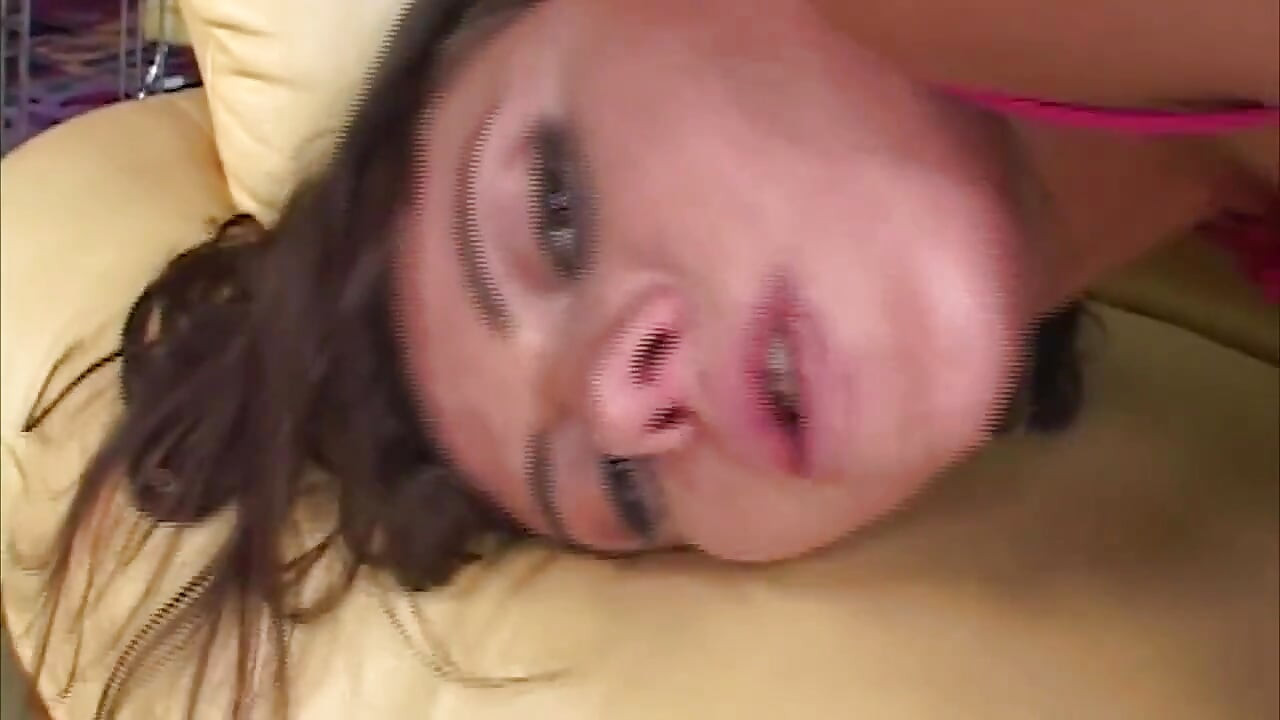 Hot Brunette MILF Fingered to Explosive Orgasm While Sucking Cock
