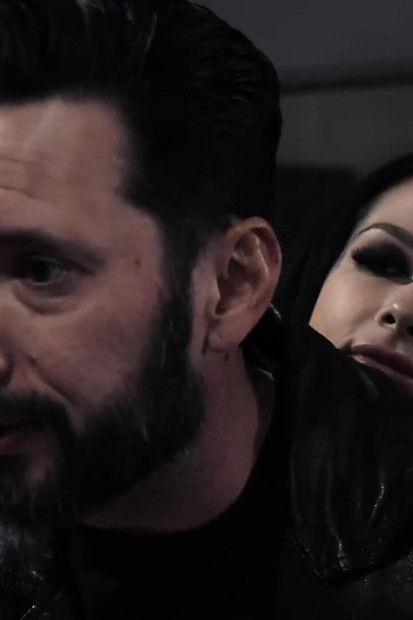 जलती परी - बहुत सुन्दर गॉथिक बेब Katrina jade की चूत और चेहरे की गन्दे चेहरे तक चुदाई होती है