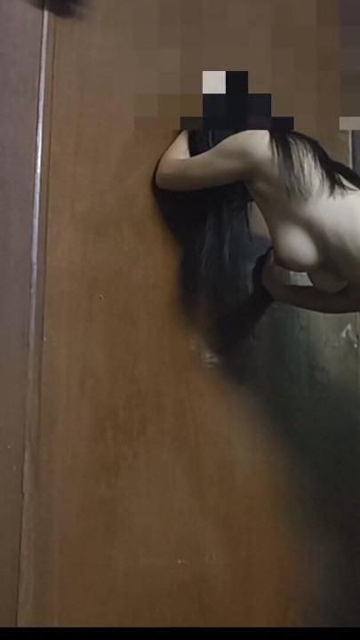 سكس منزلي مع كل فتاة طبيعية | مقطع 1