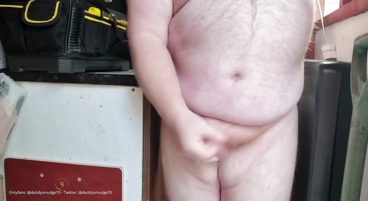 Daddy Cums in Shed