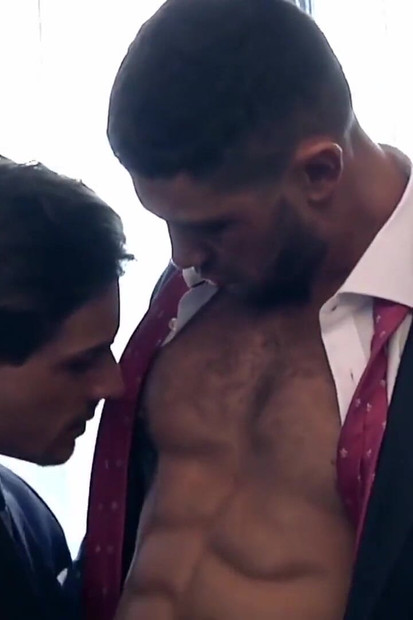MENATPLAY - Mišićavi Dato Foland svršava u usta Carter Danea