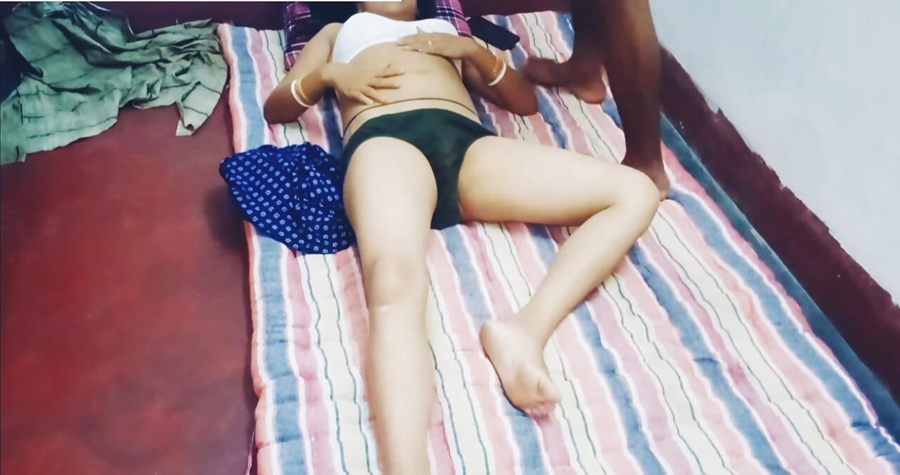 I cannot control myself when I see my Bhabi in short Top in bed