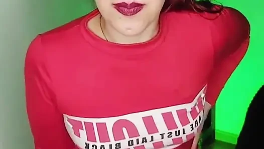 Erkek arkadaşım ikizimle üçlü seks yapmayı hayal ediyor! Bizi memnun edecek mi?