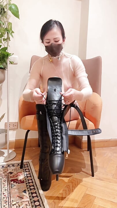 Robinja lutka Aaruna dnevnik 25 (težak trening za baletsko čizme, stopala u čarapama zaključana u baletnim čizmama zauvek