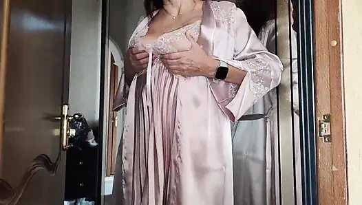 Две Мачехи - Одна В Зеркале - Застукали Меня За Трахом Настоящих Секс-кукол