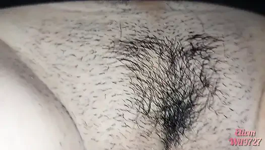 Мой сосед приходит домой, и я становится сексуальной, чтобы он может трахнуть меня