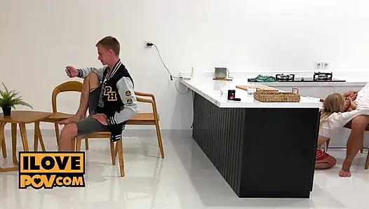 Arkadaşımın girlfriend ile aldatıyor, californiababe