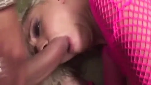 Heiße MILF Wird in Beide Löcher Gefickt