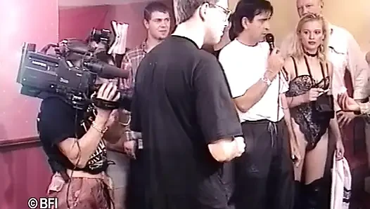 Xkiss - euro-gangbang
