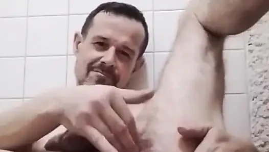 Kıllı deliğimi gündelik parmaklıyorum.. Yumruk sokmaya yol açıyor.. Sarkmaya yol açıyor.. Oops