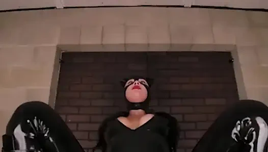 VRCosplayX Kylie Rocket As Catwoman Will Guide You Through The Mystery Of Sexual Pleasure Part 1