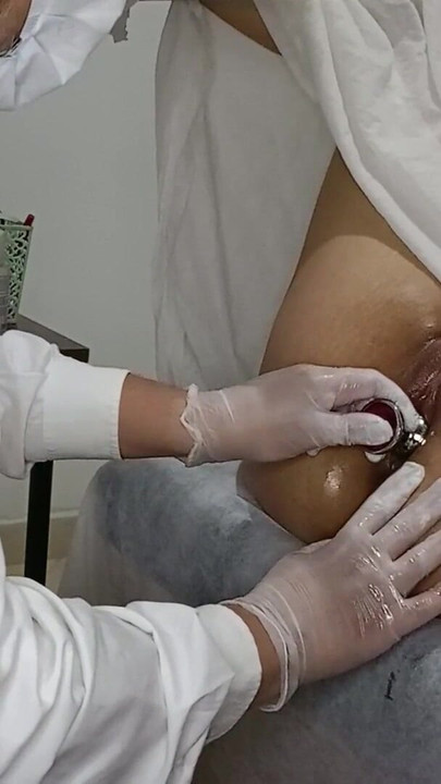 Spectacular moment from "Gynecologist can't resist and ends up having sex with patient during exam"