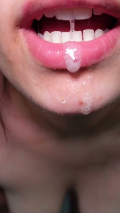 Indian girl masturbating in gloves 4k | Clip 2