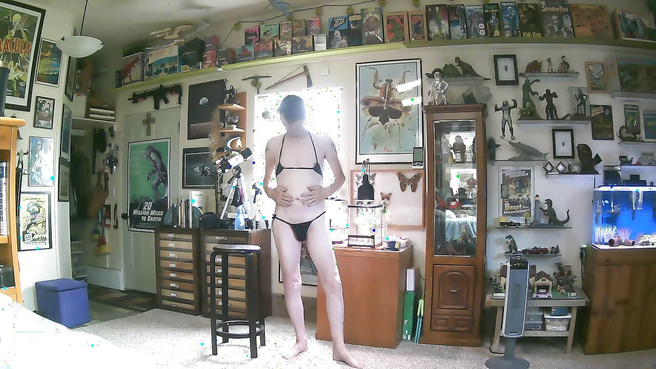 Kevinstockings en bikini
