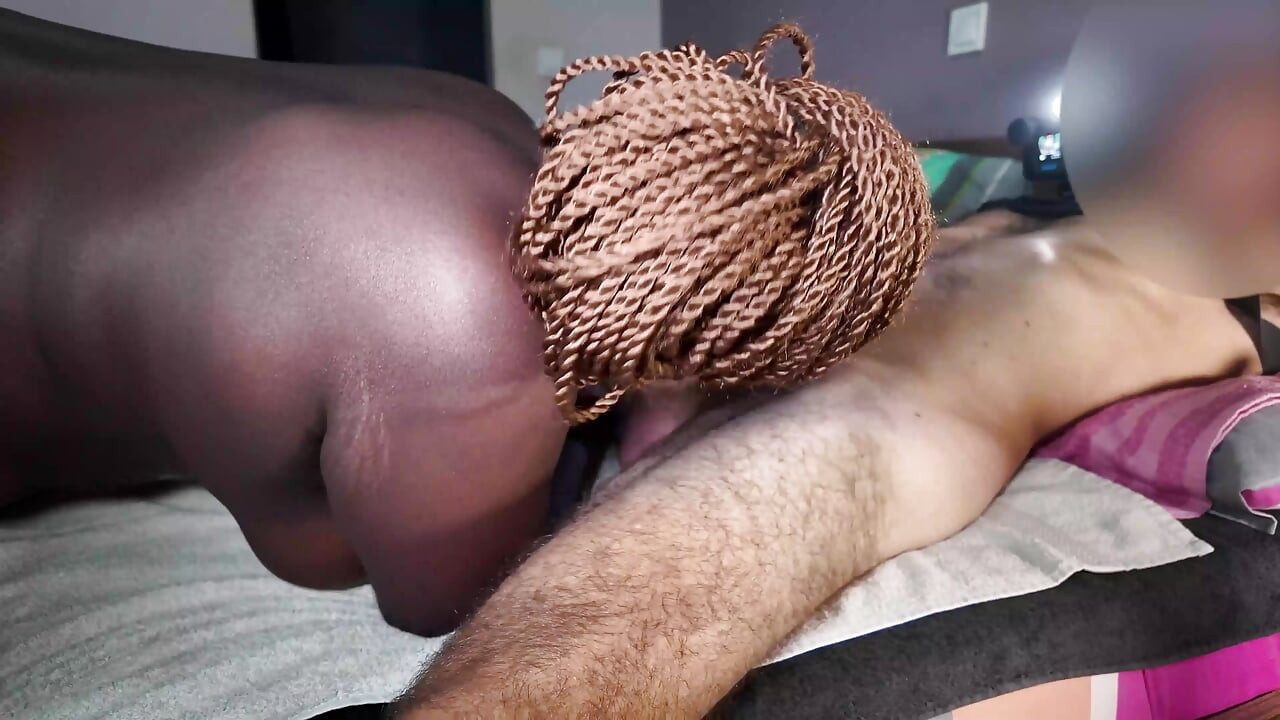 女牛仔被大黑授精