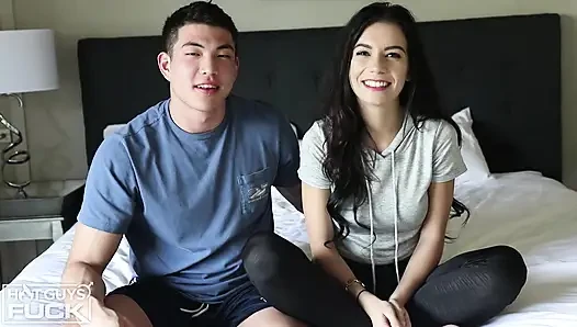 Asian Pinoy Stud Sean Fucks Rachel Baddie