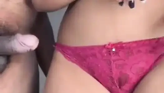 Saf Desi Seksi Yenge Güzellik