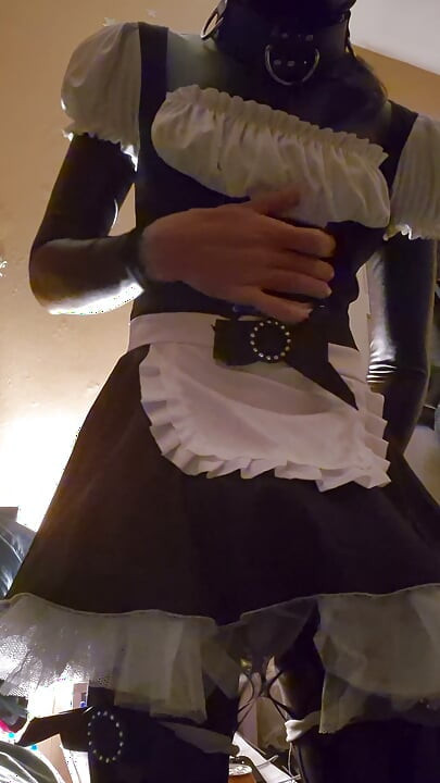 Sissy slut na nakakulong at naka maid outfit, Dress + tights