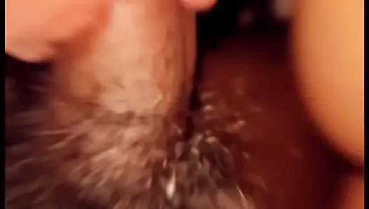 desi ehefrau mit großen möpsen lutscht