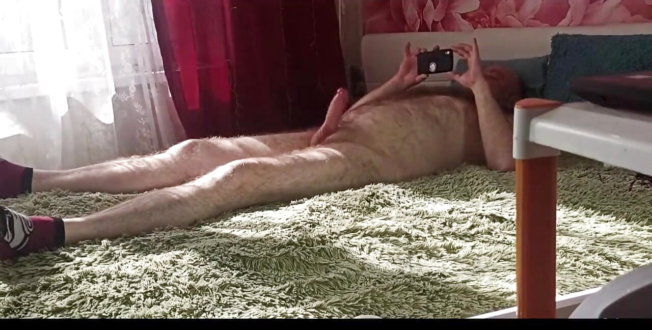 Naughty Mature Dick Dancing While Waiting for a Beautiful Cowgirl MILF.!. ))