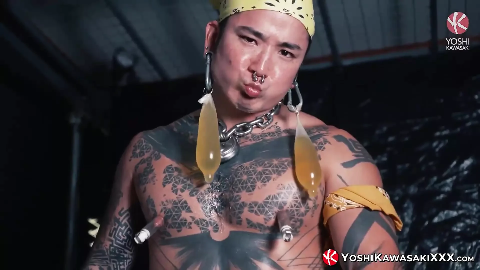 Yoshikawasakixxx - कामुक yoshi kawasaki अपना पेशाब पीती है