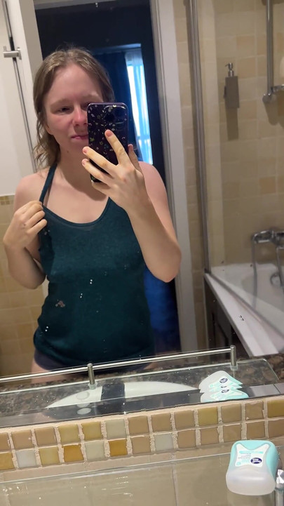 I Woke up and Immediately Fingered Myself