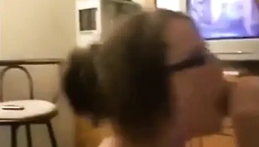 Cuckold MILf - cuckold-MILf, wir stehen ganz im Cuckold-Spiel. Meine freunde und ich sind Hardcore-swinger und würden gerne neue treffen