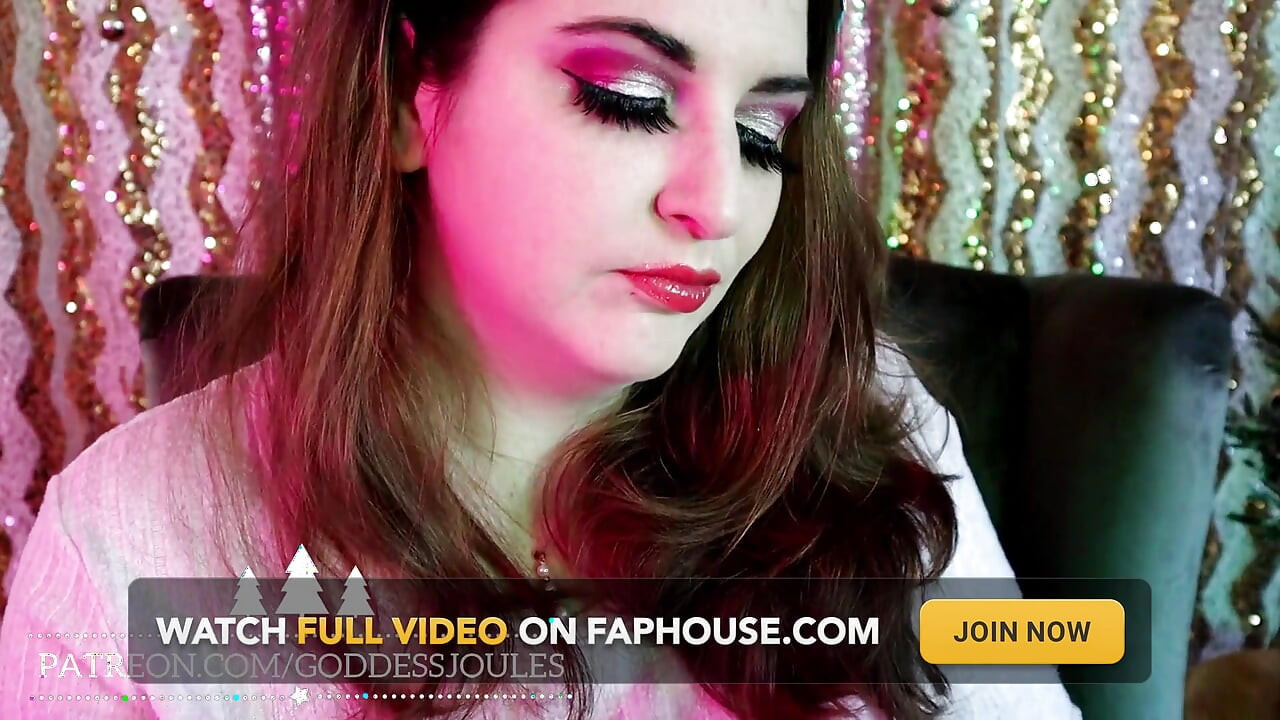 Bonito lápiz labial rosa besando asmr