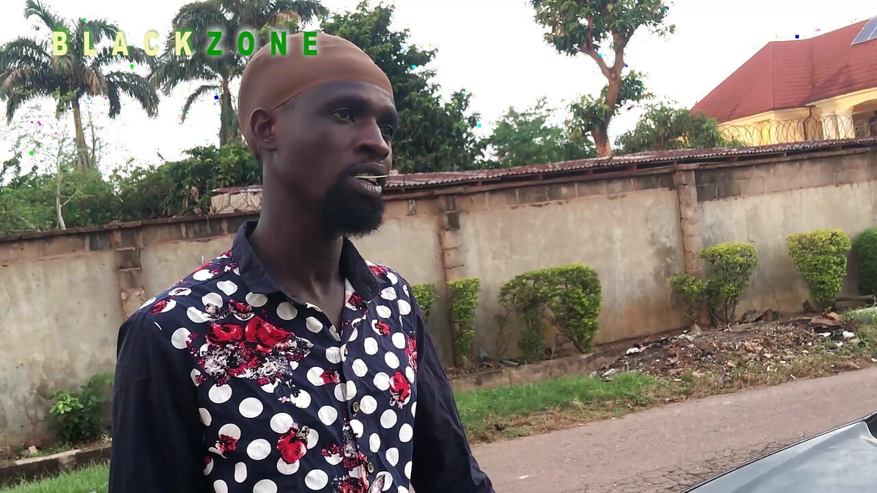 Her car got damaged on the road, I had to help her out both with her car and pussy