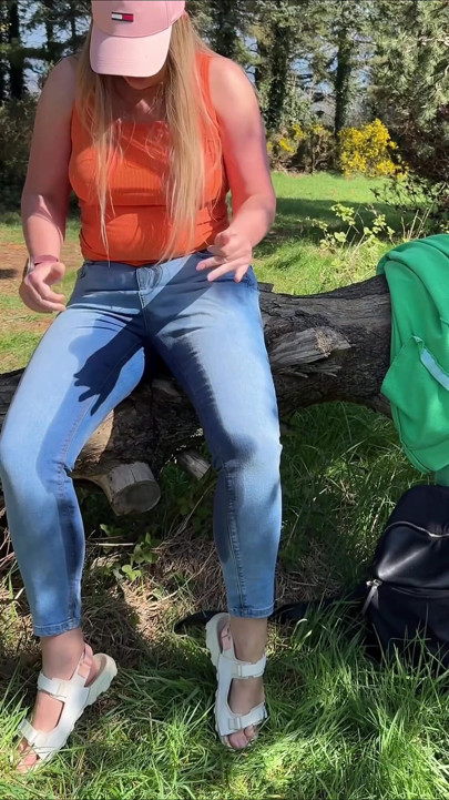 Ni Baño, Ni Tiempo. ¡tuve Que Orinar En Mis Jeans!